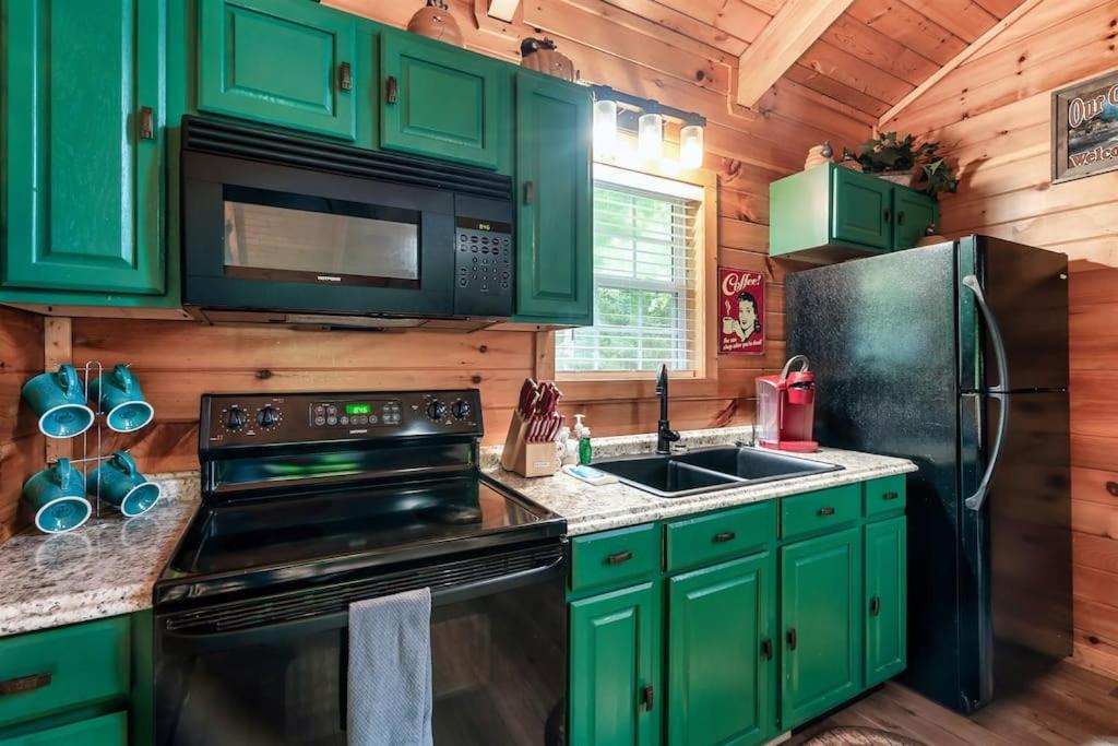 A Top Notch Lodge~Gatlinburg Exterior foto
