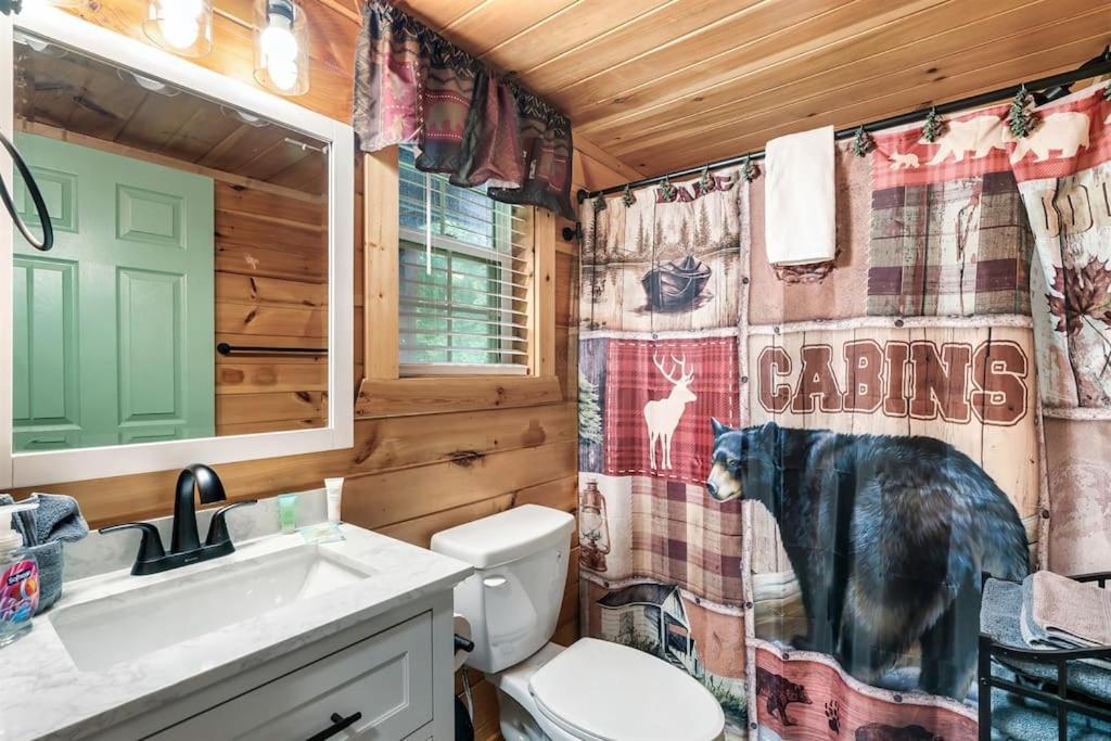 A Top Notch Lodge~Gatlinburg Exterior foto