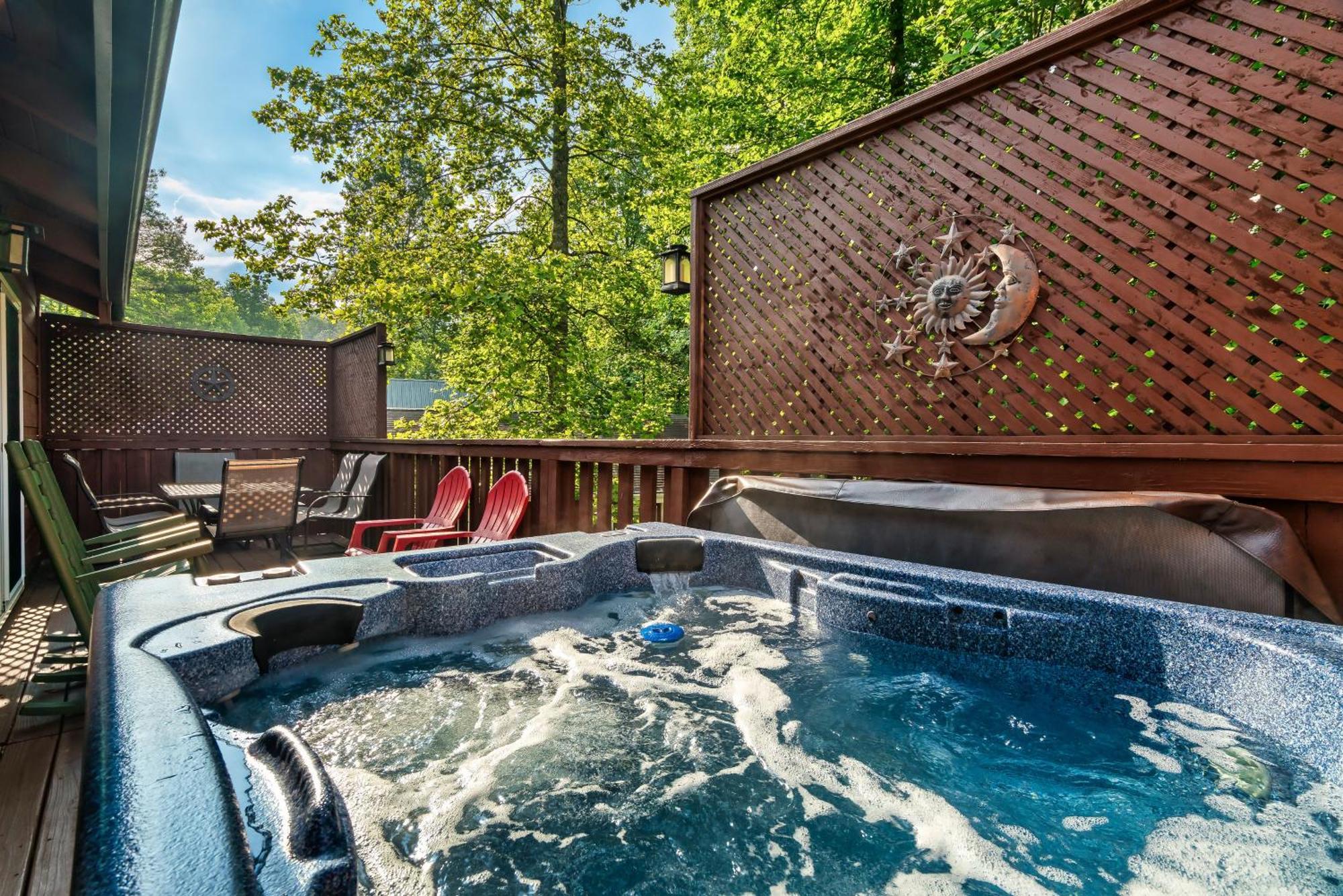 A Top Notch Lodge~Gatlinburg Exterior foto